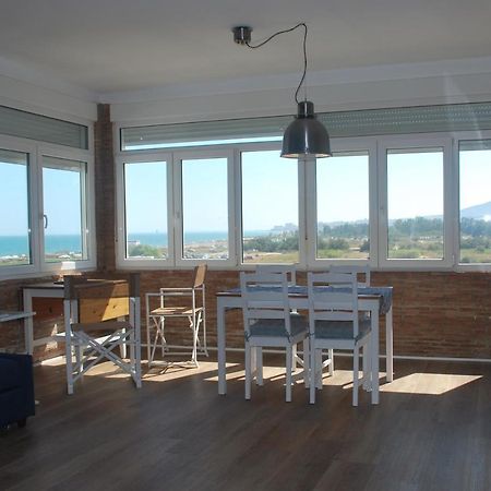 Una Ventana Al Mar En Málaga Exterior foto